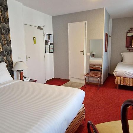Brit Hotel Essentiel Pontivy Robic Bagian luar foto