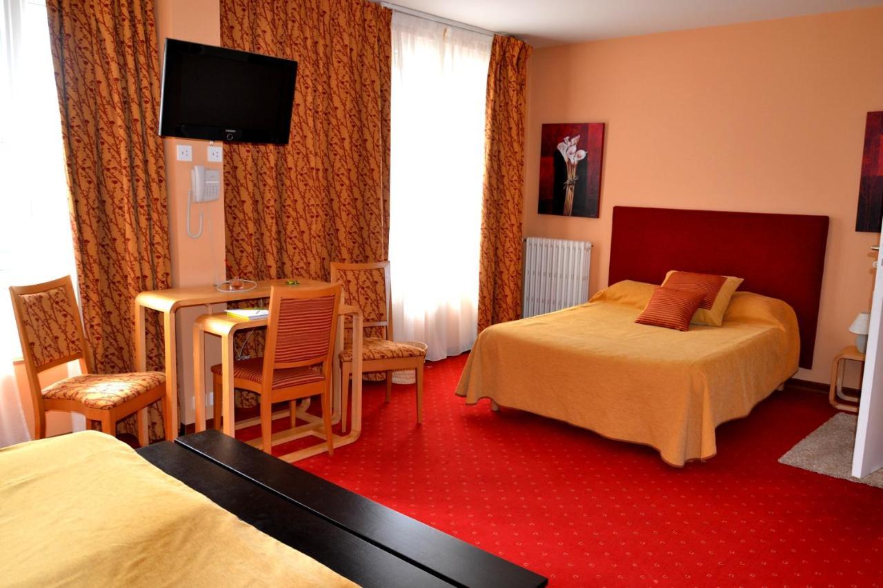 Brit Hotel Essentiel Pontivy Robic Ruang foto