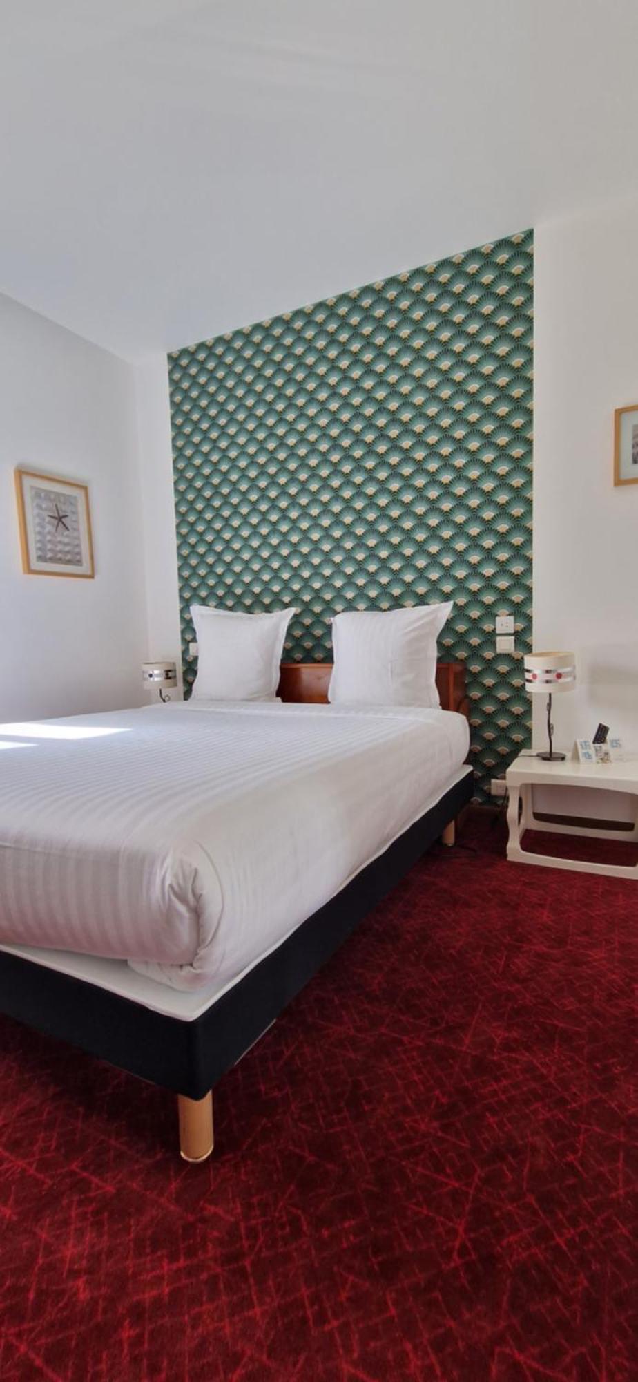 Brit Hotel Essentiel Pontivy Robic Bagian luar foto