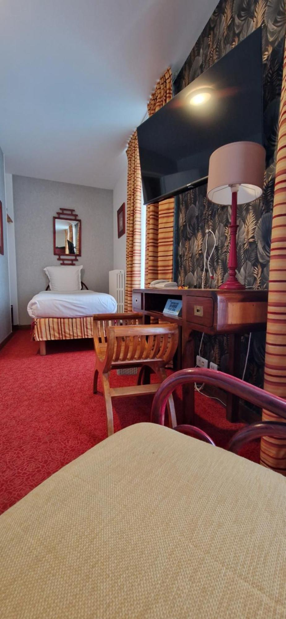 Brit Hotel Essentiel Pontivy Robic Bagian luar foto