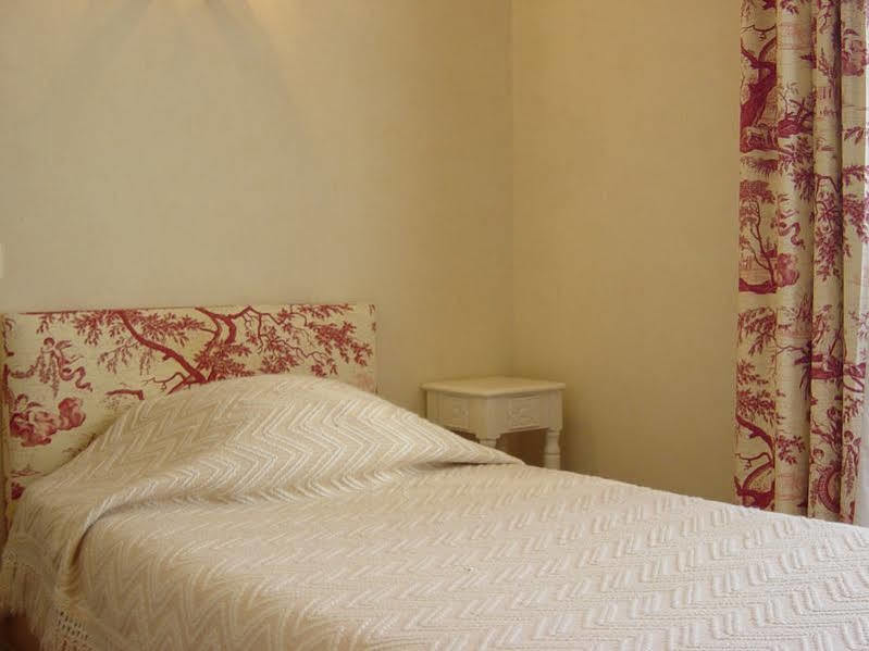 Brit Hotel Essentiel Pontivy Robic Bagian luar foto