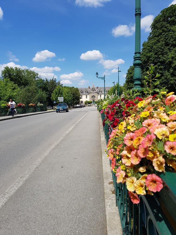 Brit Hotel Essentiel Pontivy Robic Bagian luar foto